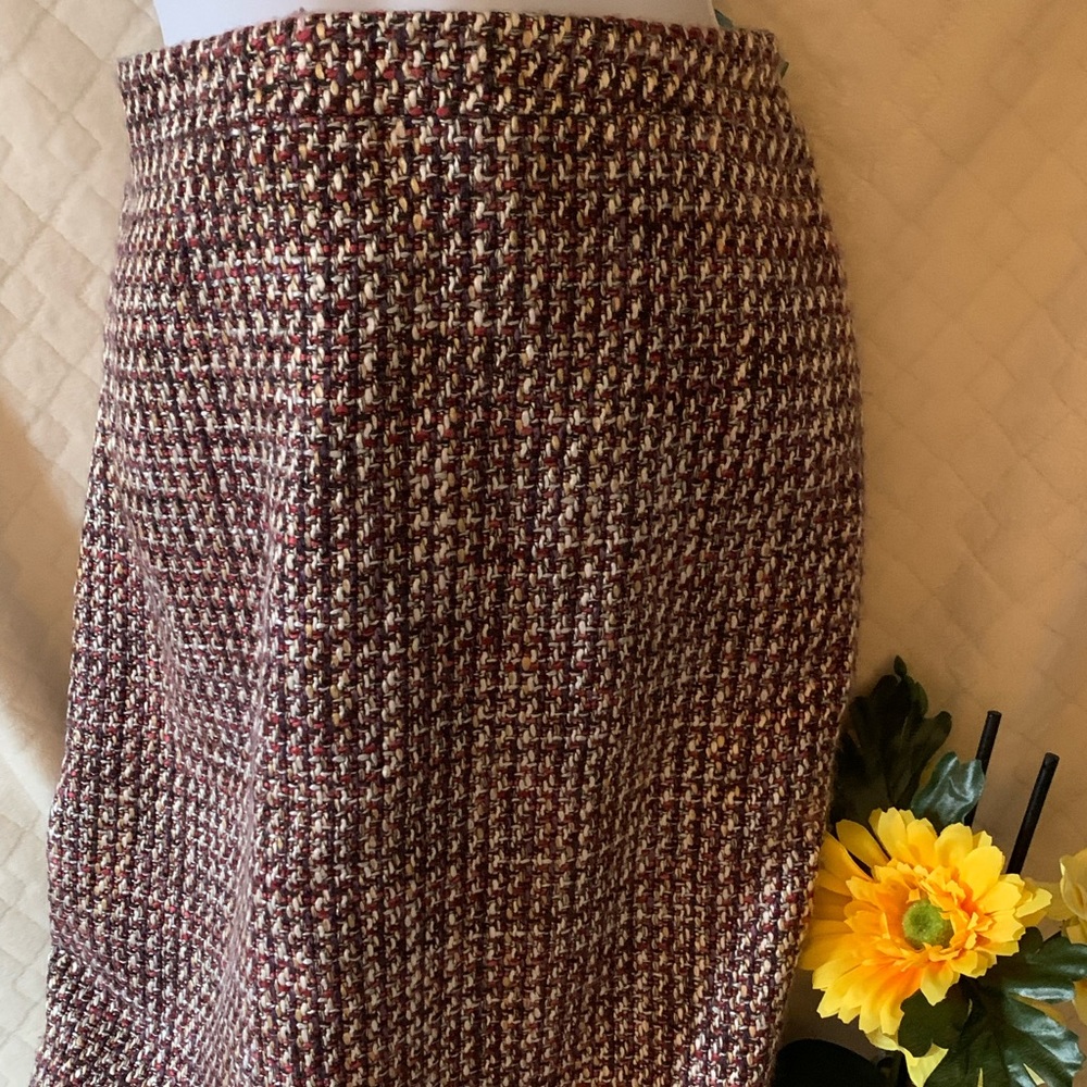 Loft pencil skirt 12p burgundy
